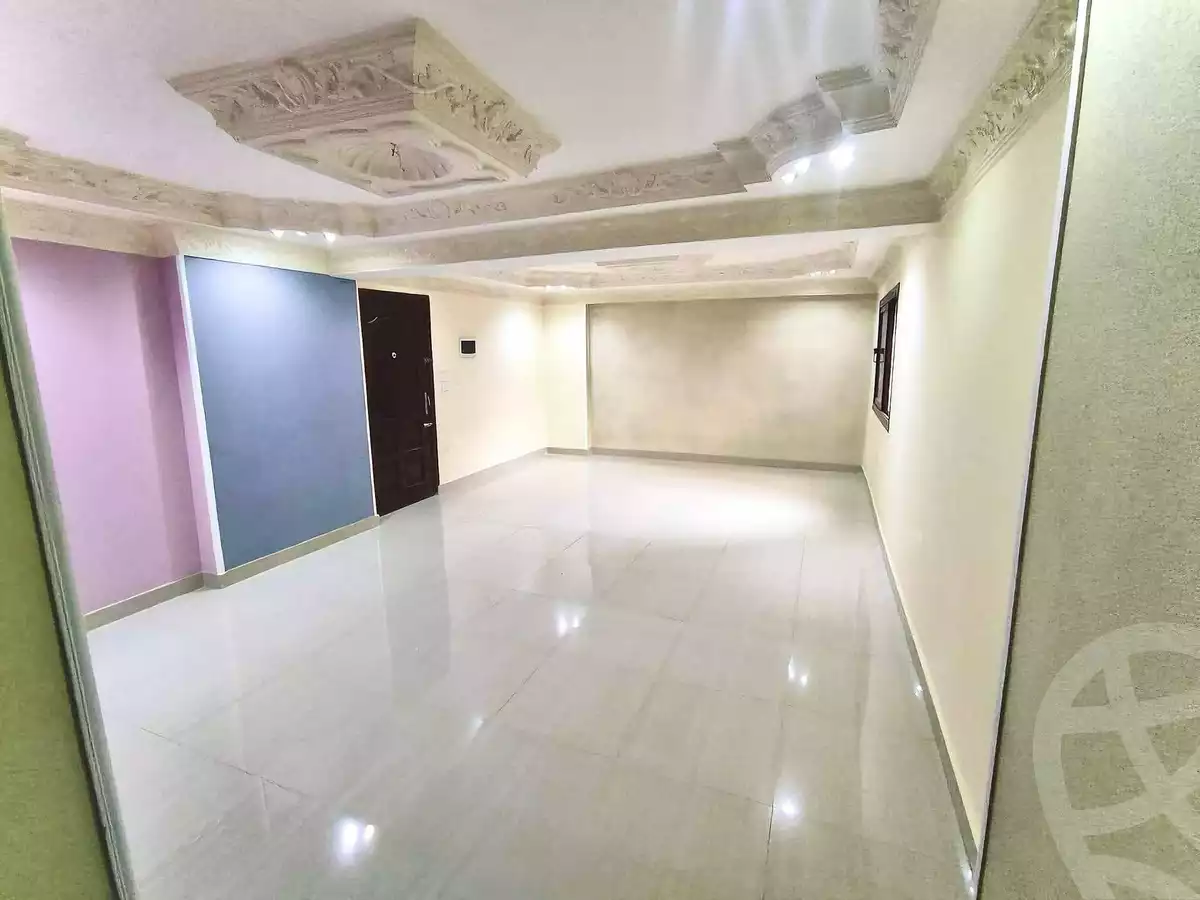 https://aqarmap.com.eg/en/listing/5964250-for-sale-cairo-helwan-helwan-el-sharkeya-saleh-sobhy-st