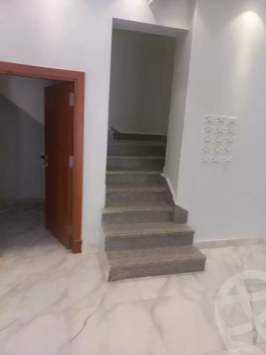 https://aqarmap.com.eg/ar/listing/5965616-for-rent-cairo-new-cairo-el-narges-el-narges-2-monira-thabet-st
