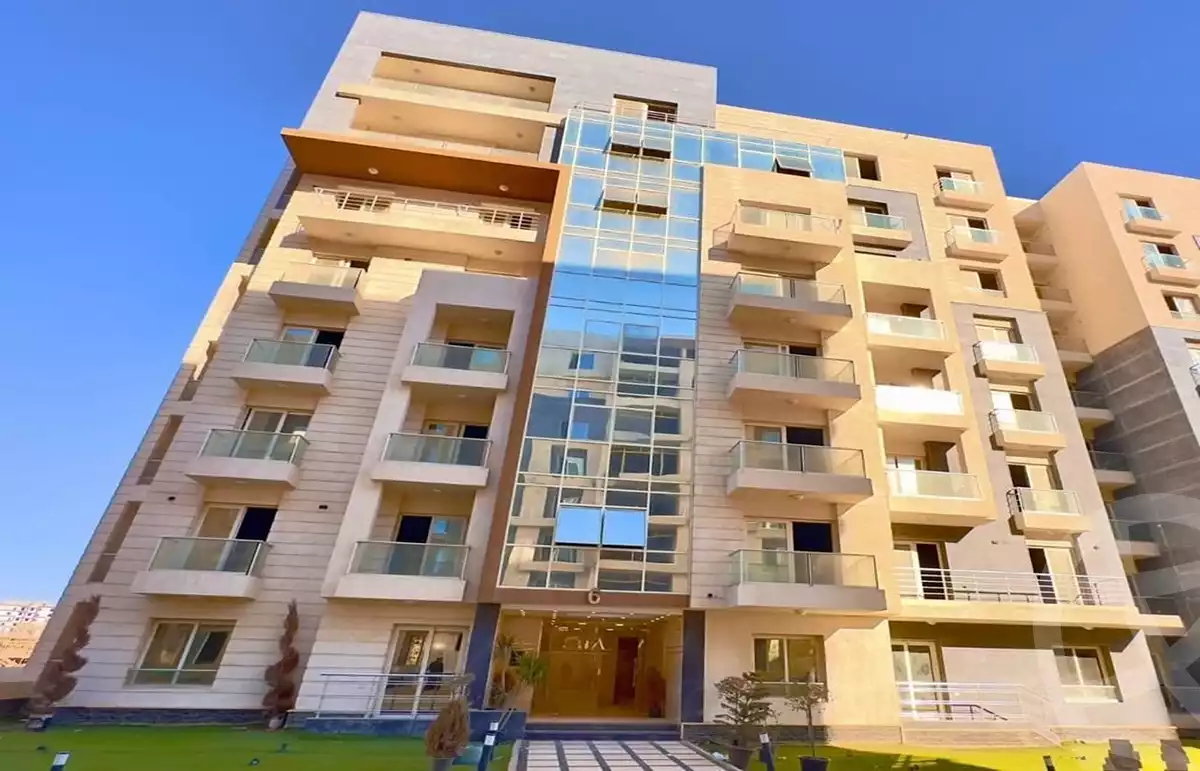 https://aqarmap.com.eg/en/listing/5967812-for-sale-cairo-new-administrative-capital-r7-oia