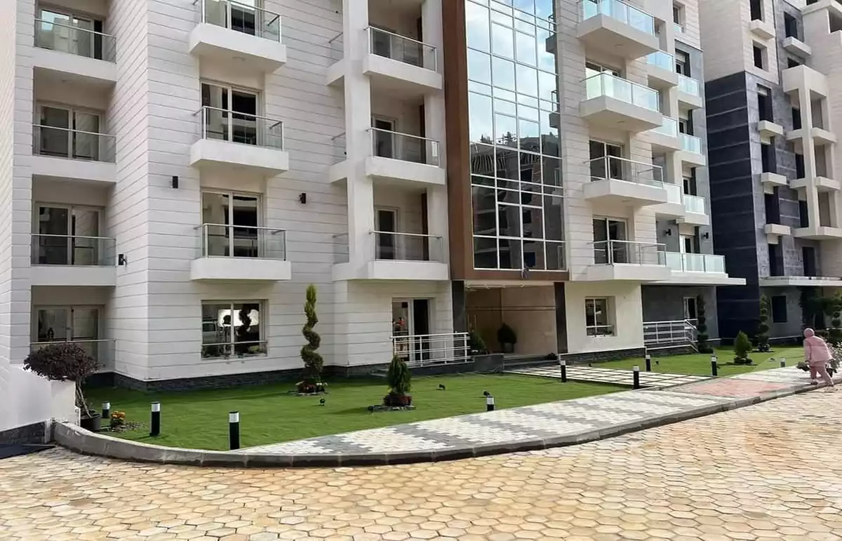 https://aqarmap.com.eg/en/listing/5967812-for-sale-cairo-new-administrative-capital-r7-oia