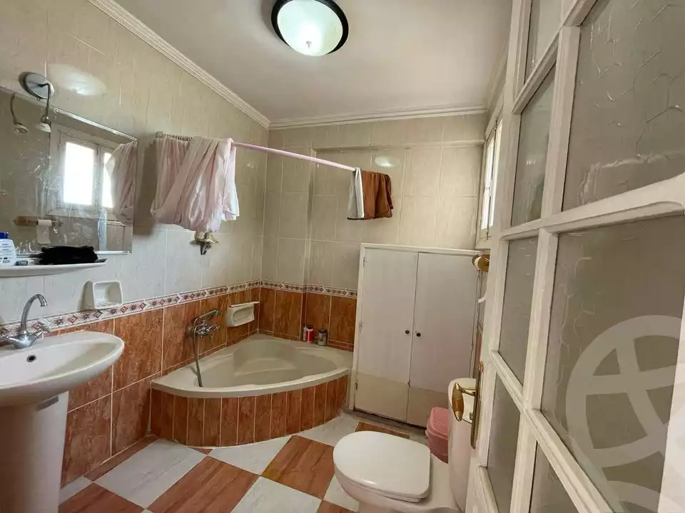 https://aqarmap.com.eg/en/listing/5969245-for-sale-alexandria-bolekly-wnjdt