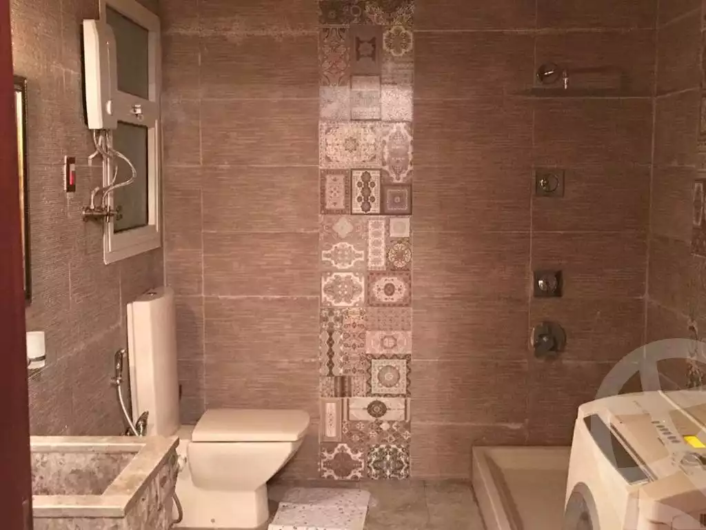 https://aqarmap.com.eg/en/listing/5971039-for-sale-cairo-new-cairo-madinaty-third-zone-buildings-talaat-moustafa-road