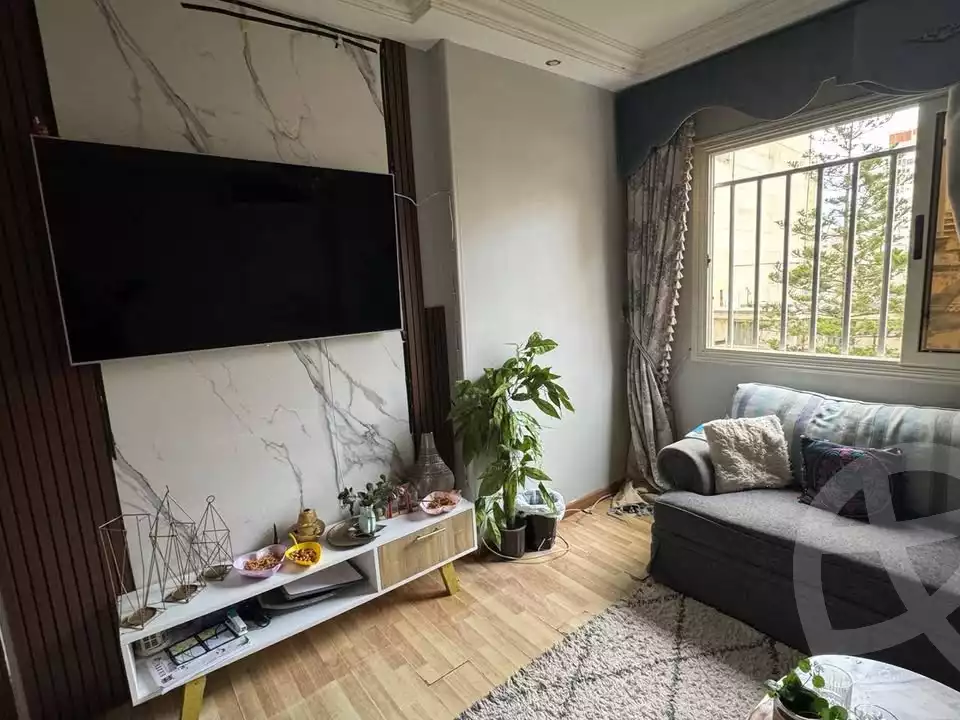 https://aqarmap.com.eg/en/listing/5971212-for-sale-alexandria-glim
