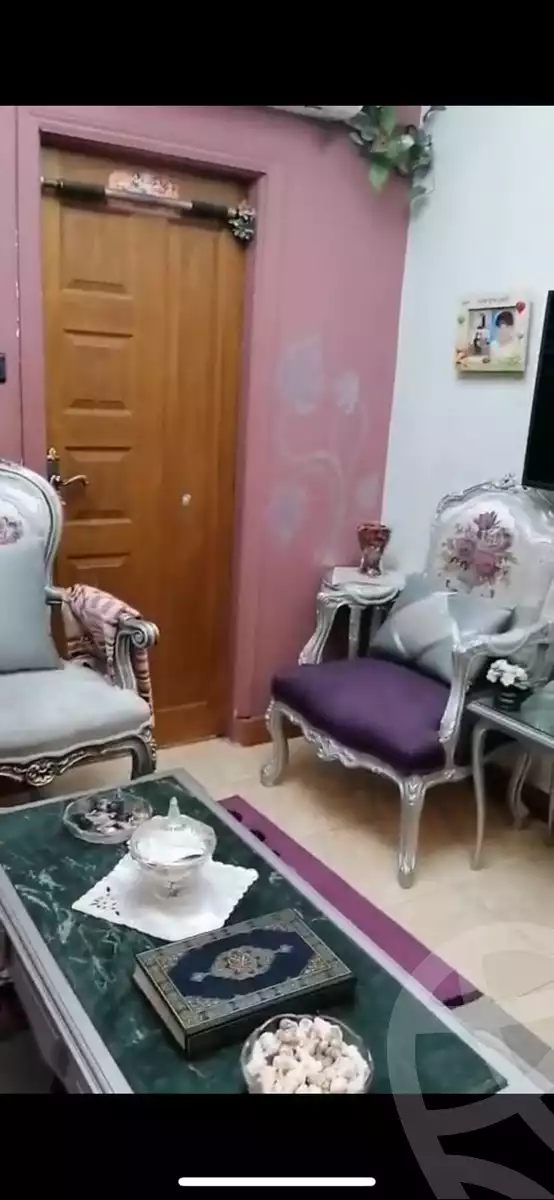 https://aqarmap.com.eg/en/listing/5971244-for-rent-cairo-el-zawiya-el-hamra-ahmed-khalil-st