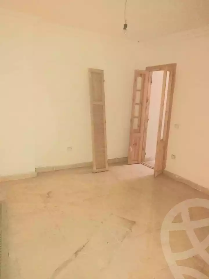 https://aqarmap.com.eg/ar/listing/5972384-for-sale-alexandria-zezenia
