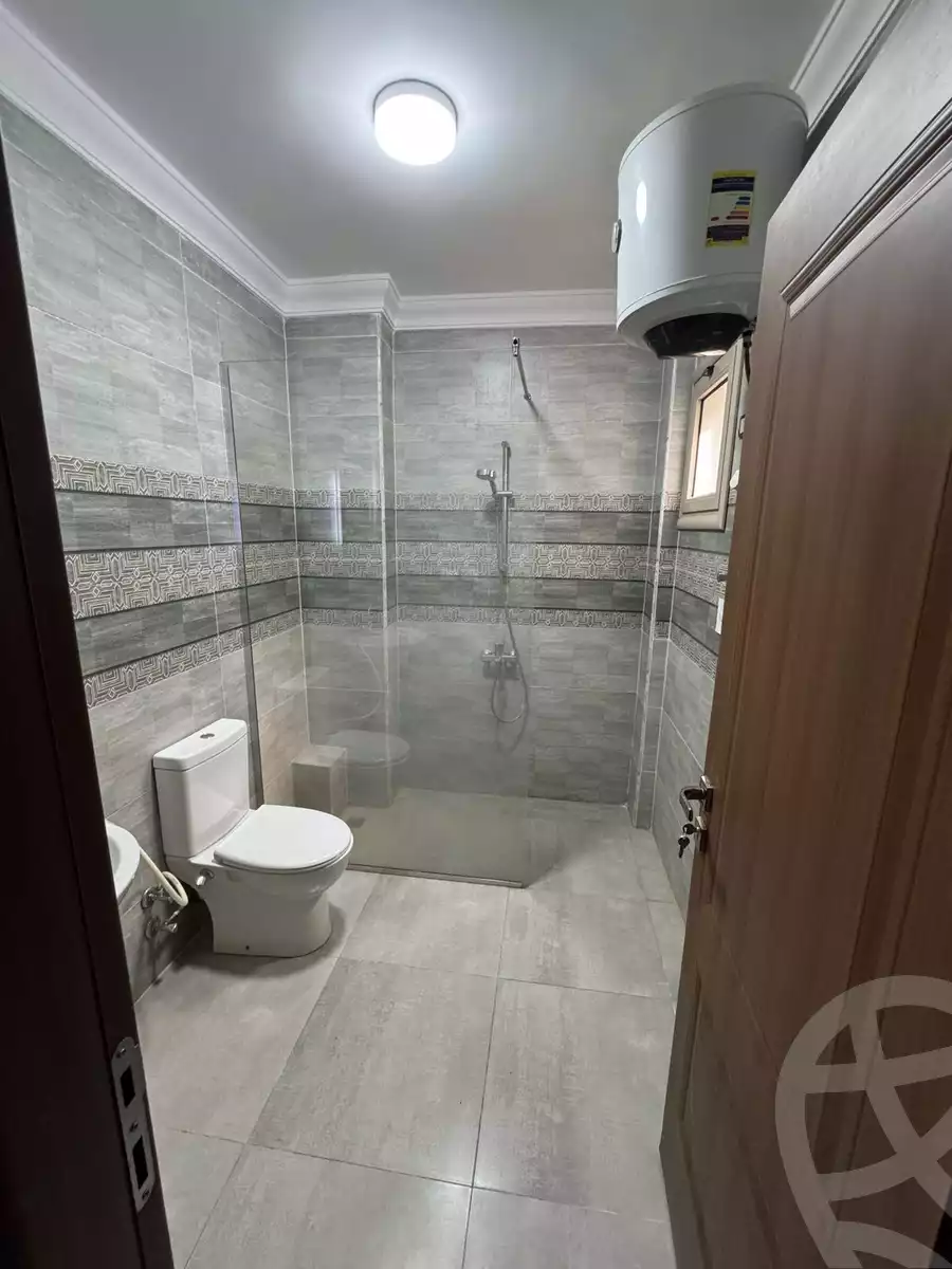https://aqarmap.com.eg/ar/listing/5809595-for-rent-cairo-new-cairo-compounds-moon-valley