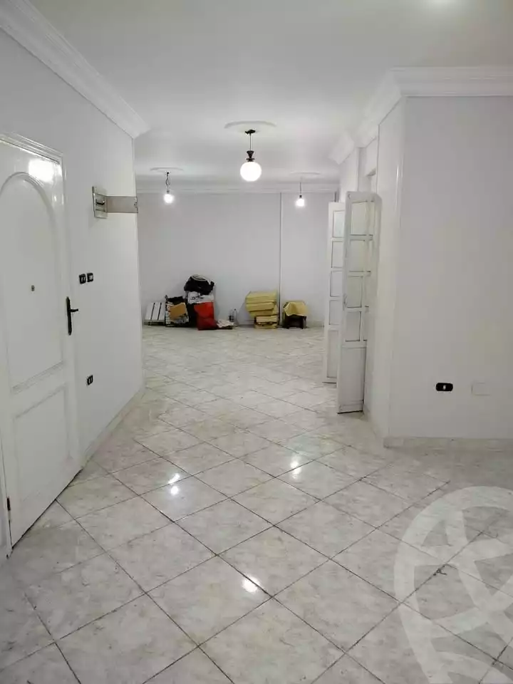 https://aqarmap.com.eg/en/listing/5973669-for-rent-alexandria-zezenia-ibrahim-el-attar-st
