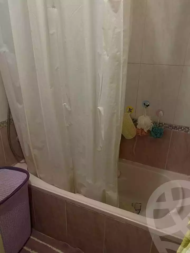 https://aqarmap.com.eg/en/listing/5974130-for-sale-cairo-mokattam-kornish-el-moqatem