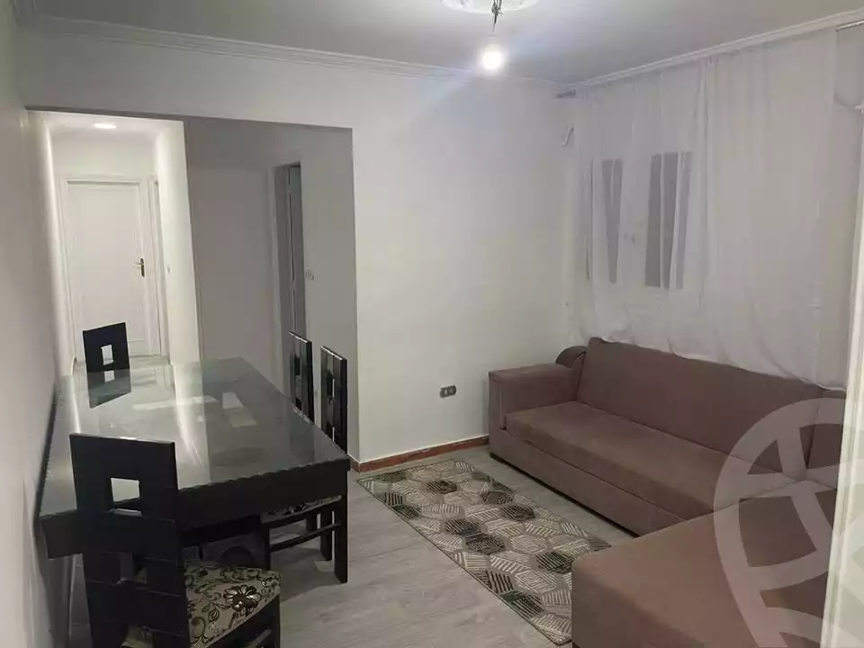 https://aqarmap.com.eg/ar/listing/5974392-for-rent-alexandria-zezenia