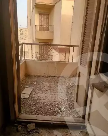 https://aqarmap.com.eg/en/listing/5975122-for-sale-cairo-madinat-el-salam-air-navigation-compound