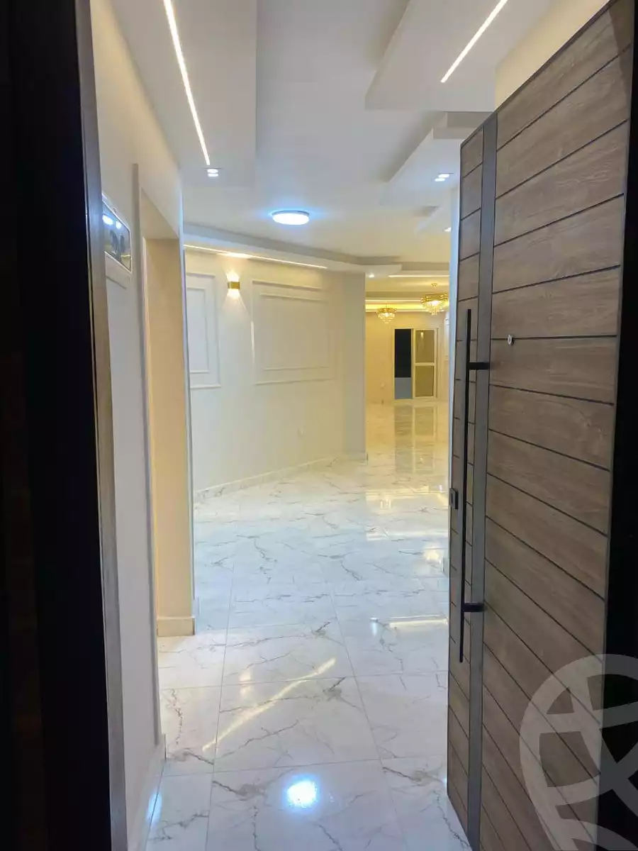https://aqarmap.com.eg/en/listing/5975755-for-sale-cairo-helwan-helwan-el-sharkeya-borhan-st