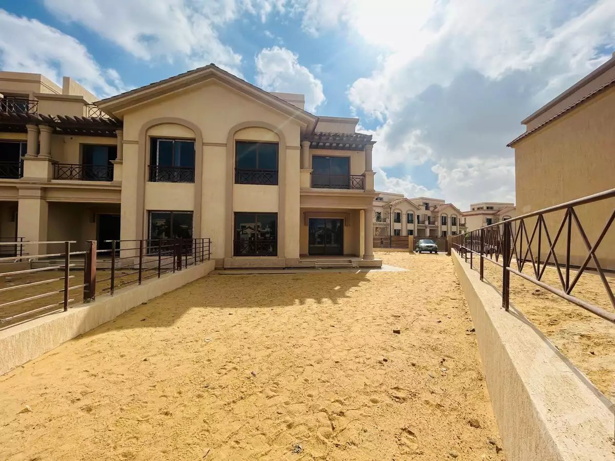 https://aqarmap.com.eg/en/listing/5976401-for-sale-cairo-new-cairo-madinaty-lmntq-lthlthh-fylt-group-24