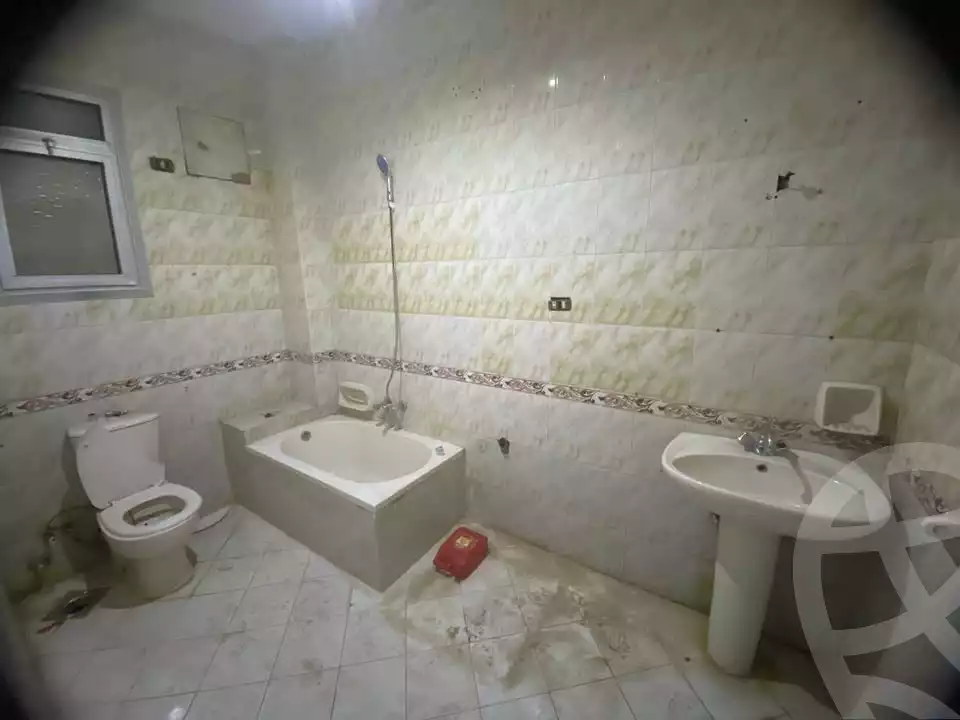 https://aqarmap.com.eg/en/listing/5976659-for-rent-cairo-mokattam-el-hadabah-el-wosta-el-mantaqa-el-khamsa