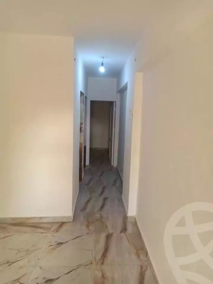 https://aqarmap.com.eg/en/listing/5977284-for-sale-alexandria-el-asafra-shr-45