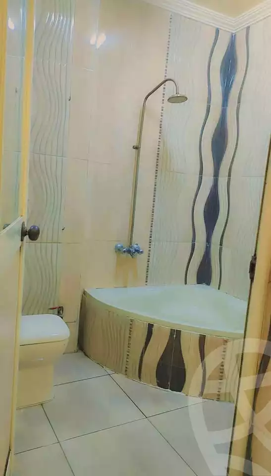 https://aqarmap.com.eg/ar/listing/5978655-for-sale-cairo-el-haram-kyrw-mwl