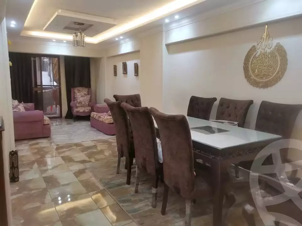 https://aqarmap.com.eg/en/listing/5979057-for-sale-alexandria-el-mandara-alex-el-mandara-bahri-sidi-kamal-st