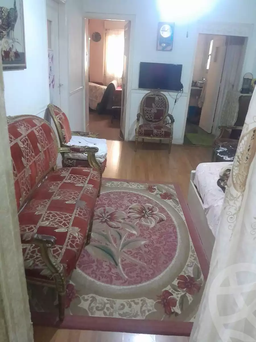 https://aqarmap.com.eg/en/listing/5979092-for-sale-cairo-el-haram-shareaa-el-haram