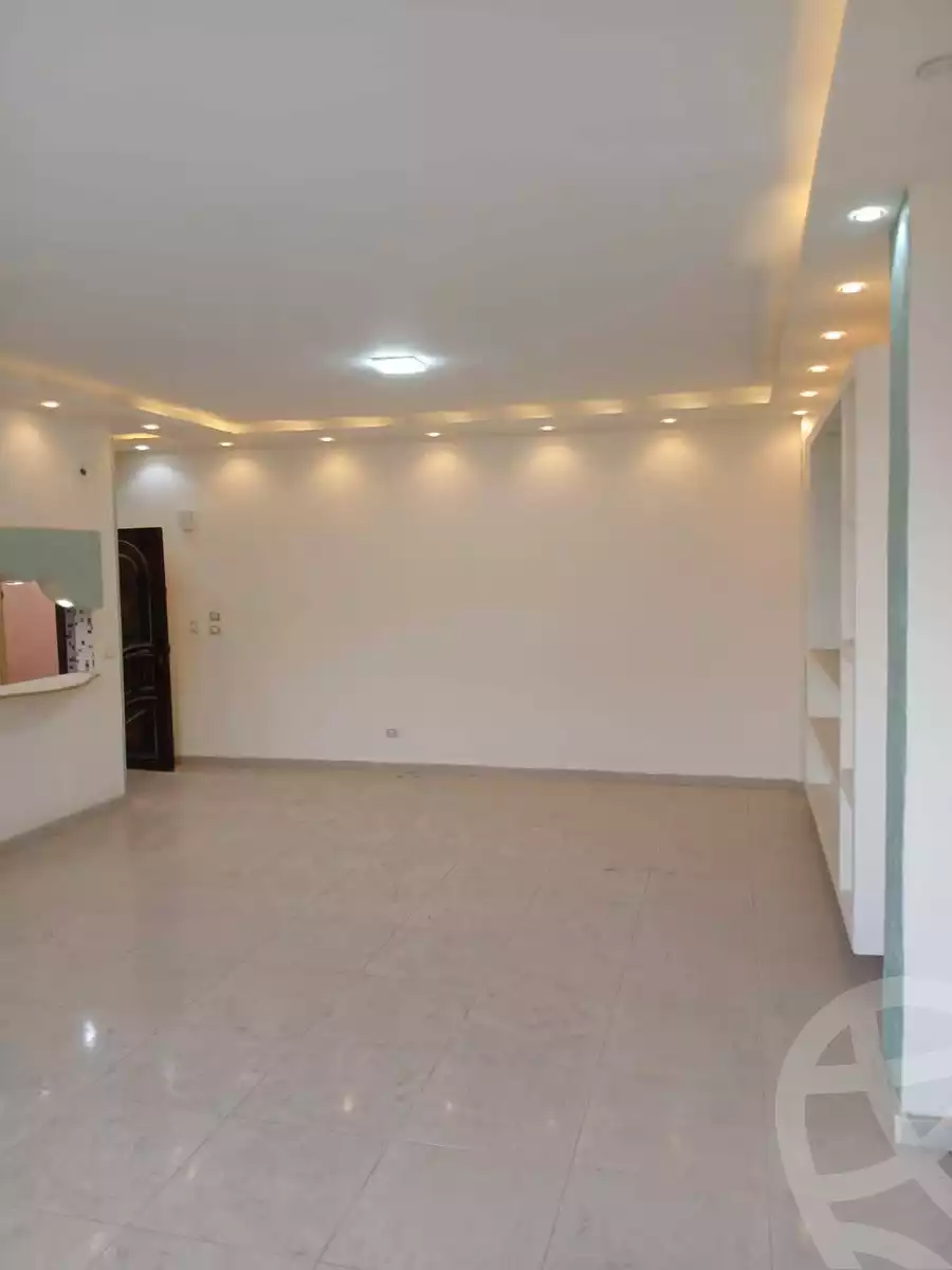 https://aqarmap.com.eg/ar/listing/5979454-for-sale-cairo-15th-of-may