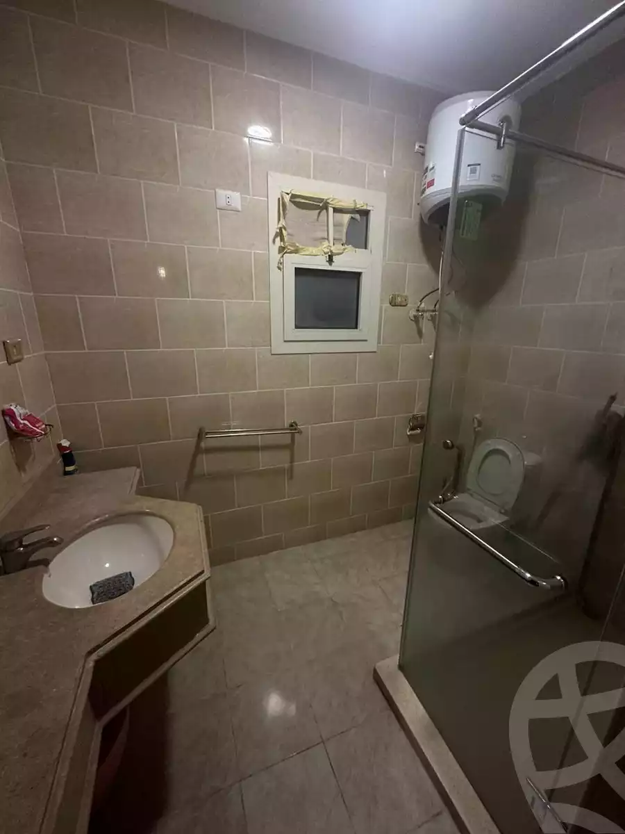 https://aqarmap.com.eg/en/listing/5980450-for-sale-cairo-el-sheikh-zayed-city-compounds-dh-drys