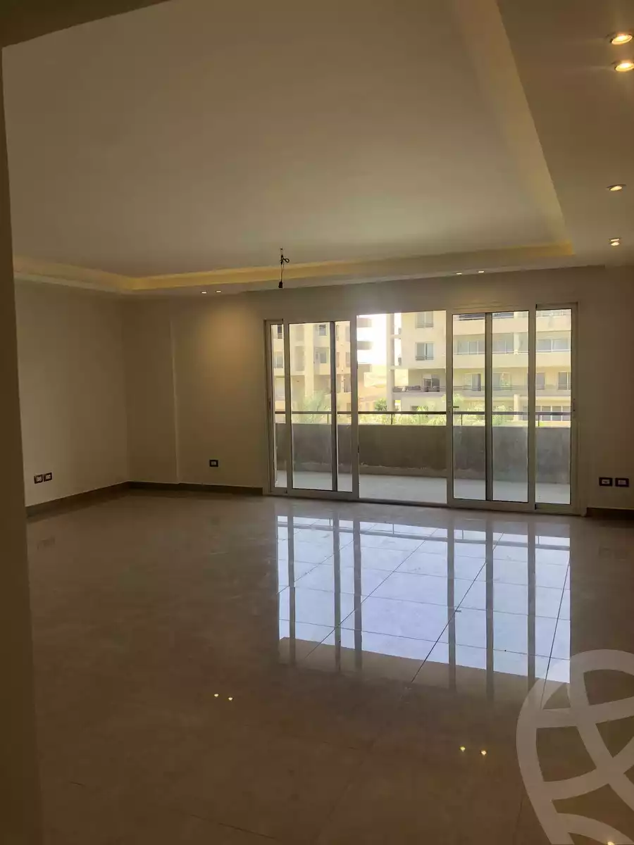 https://aqarmap.com.eg/ar/listing/5980697-for-rent-cairo-new-cairo-compounds-the-square