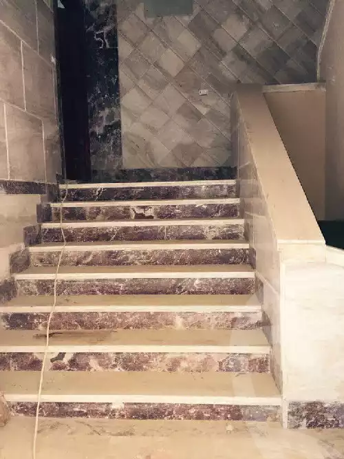 https://aqarmap.com.eg/en/listing/5706904-for-sale-cairo-new-cairo-compounds-kmbwnd-ldf-lwtny