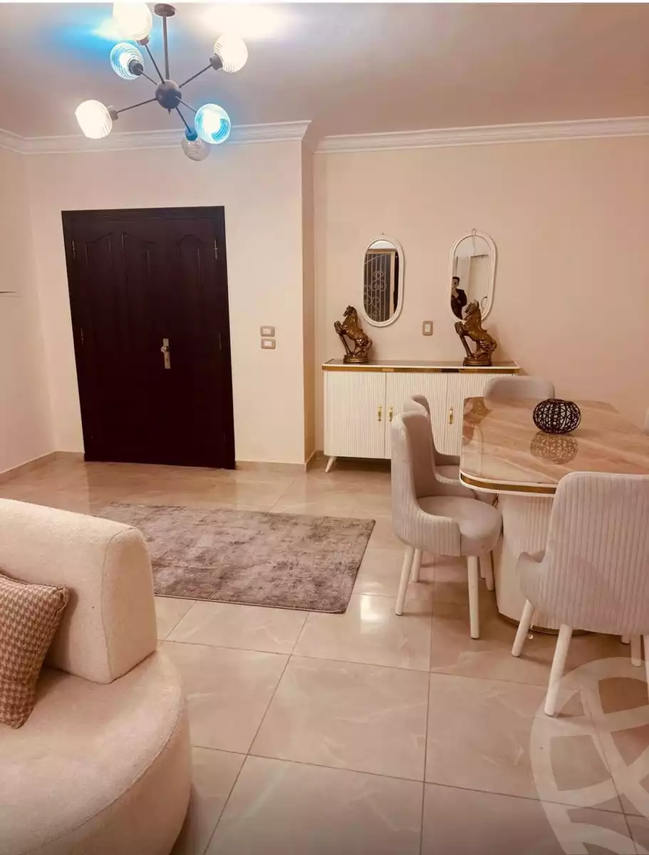 https://aqarmap.com.eg/en/listing/5980913-for-rent-cairo-el-sheikh-zayed-city-compounds-el-khamayel