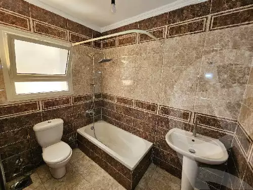 https://aqarmap.com.eg/en/listing/5970634-for-sale-alexandria-sporting-ahmed-allam-st