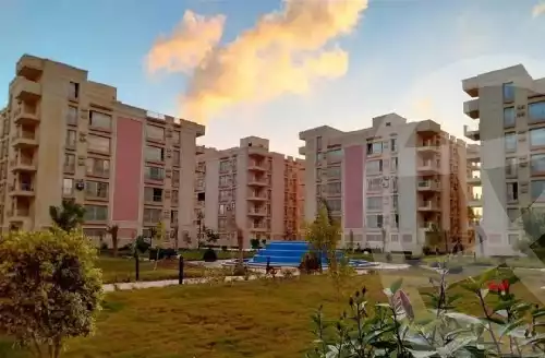 https://aqarmap.com.eg/en/listing/5981720-for-sale-cairo-new-cairo-compounds-zohour-life-compound-2