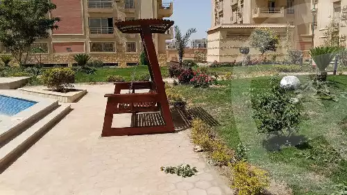 https://aqarmap.com.eg/en/listing/5981720-for-sale-cairo-new-cairo-compounds-zohour-life-compound-2