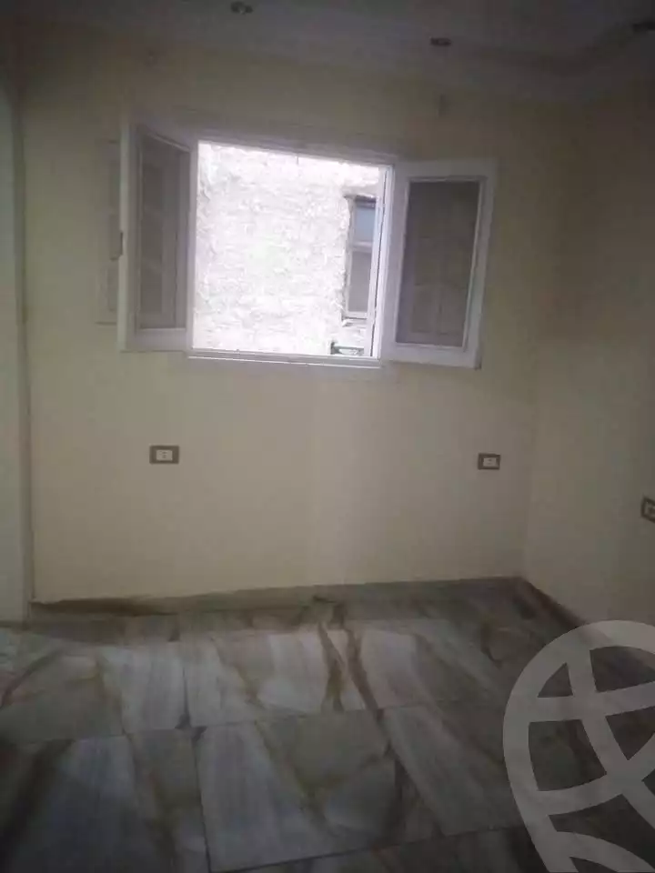 https://aqarmap.com.eg/en/listing/5982390-for-sale-alexandria-l-jmy-lbytsh-el-zohour-st