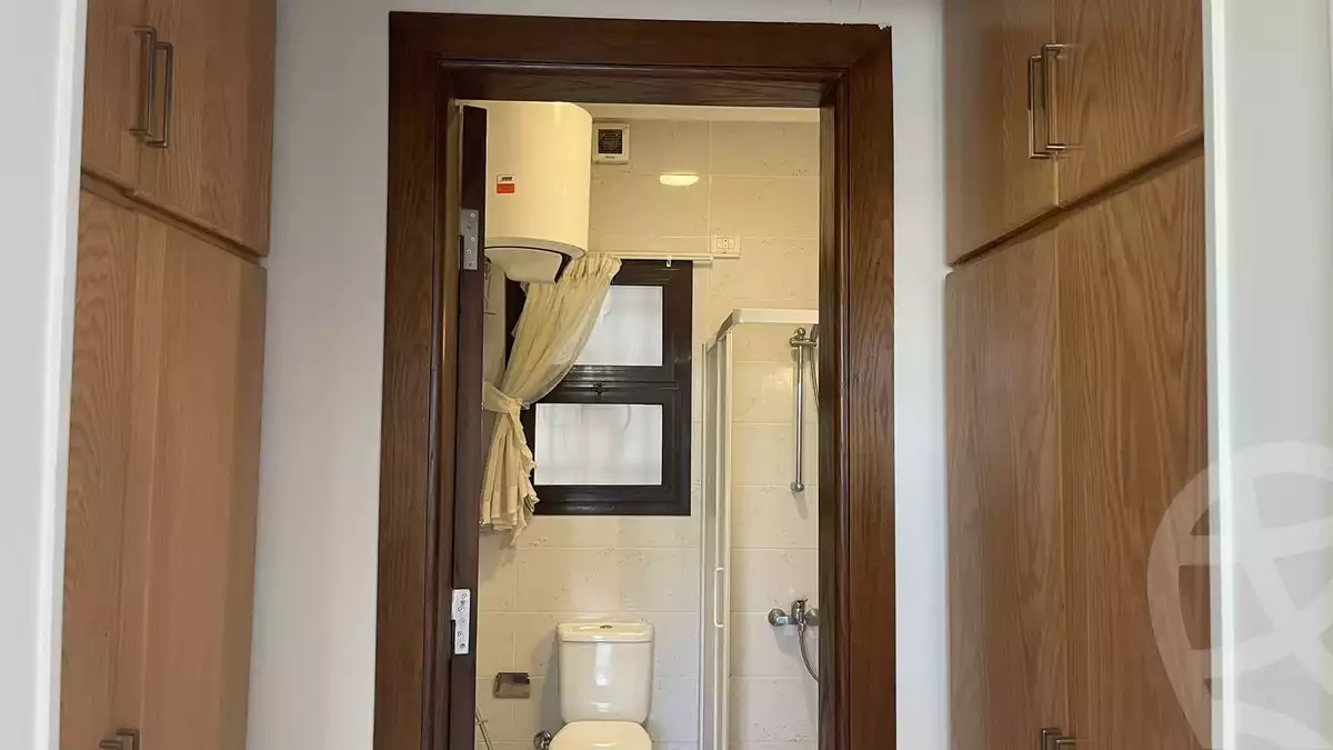 https://aqarmap.com.eg/en/listing/5983480-for-rent-cairo-el-sheikh-zayed-city-compounds-kmbwnd-wyst-twn-swdyk