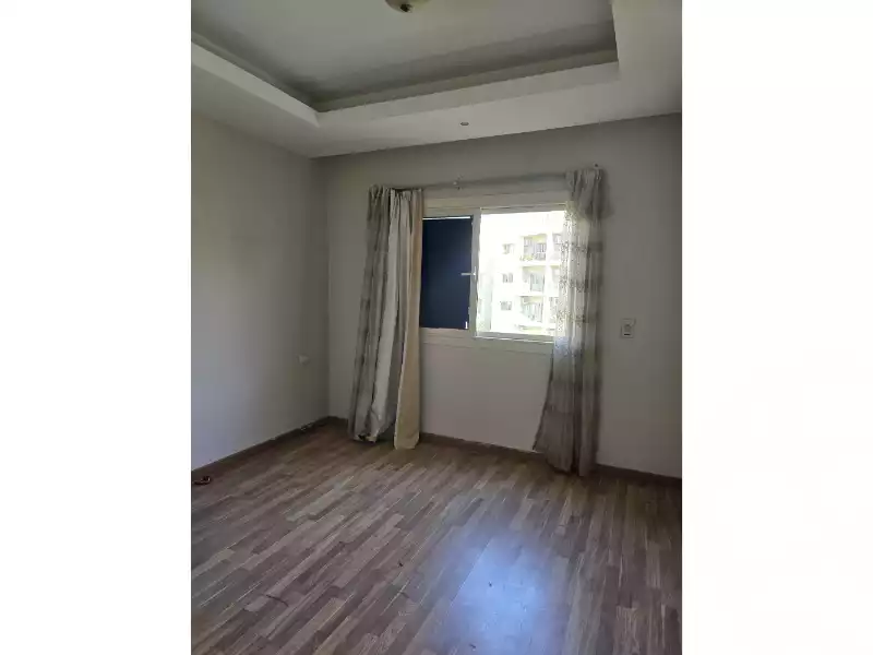 https://aqarmap.com.eg/en/listing/5983829-for-rent-cairo-el-sheikh-zayed-city-compounds-dh-drys