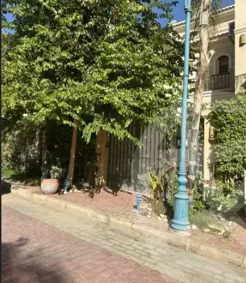 https://aqarmap.com.eg/en/listing/5984313-for-sale-cairo-el-shorouk-compounds-el-patio-5-east