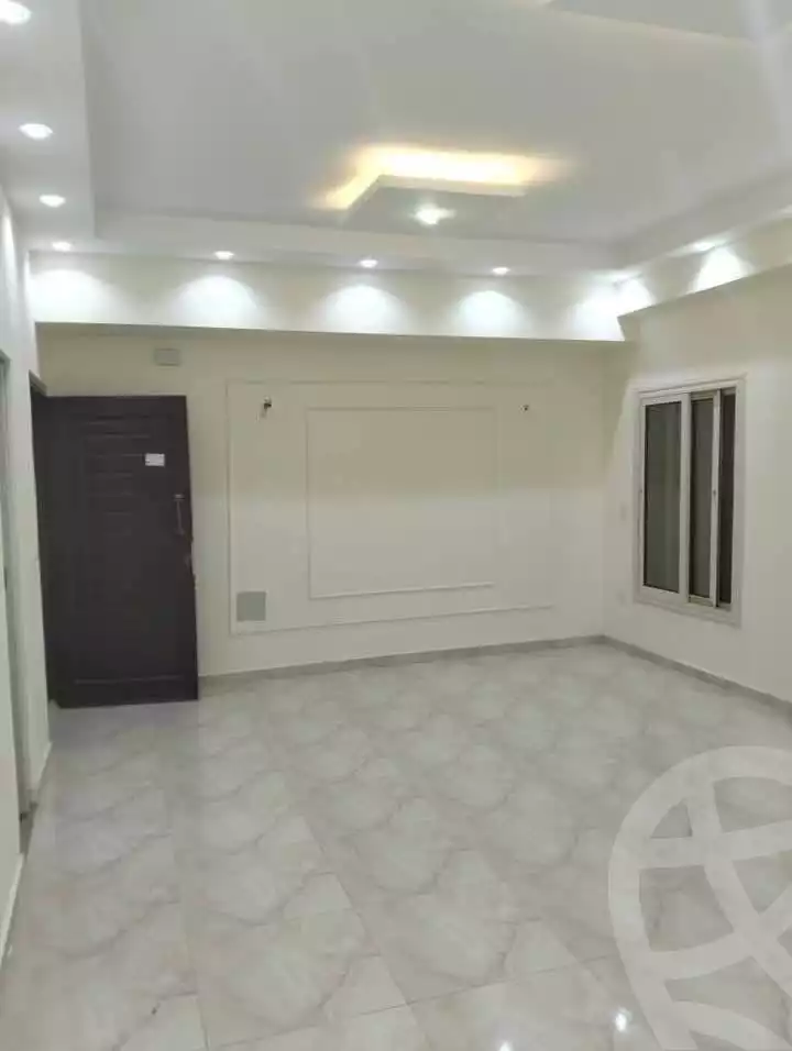 https://aqarmap.com.eg/ar/listing/5985066-for-rent-cairo-mokattam-lhdb-l-ly-el-naforah-square