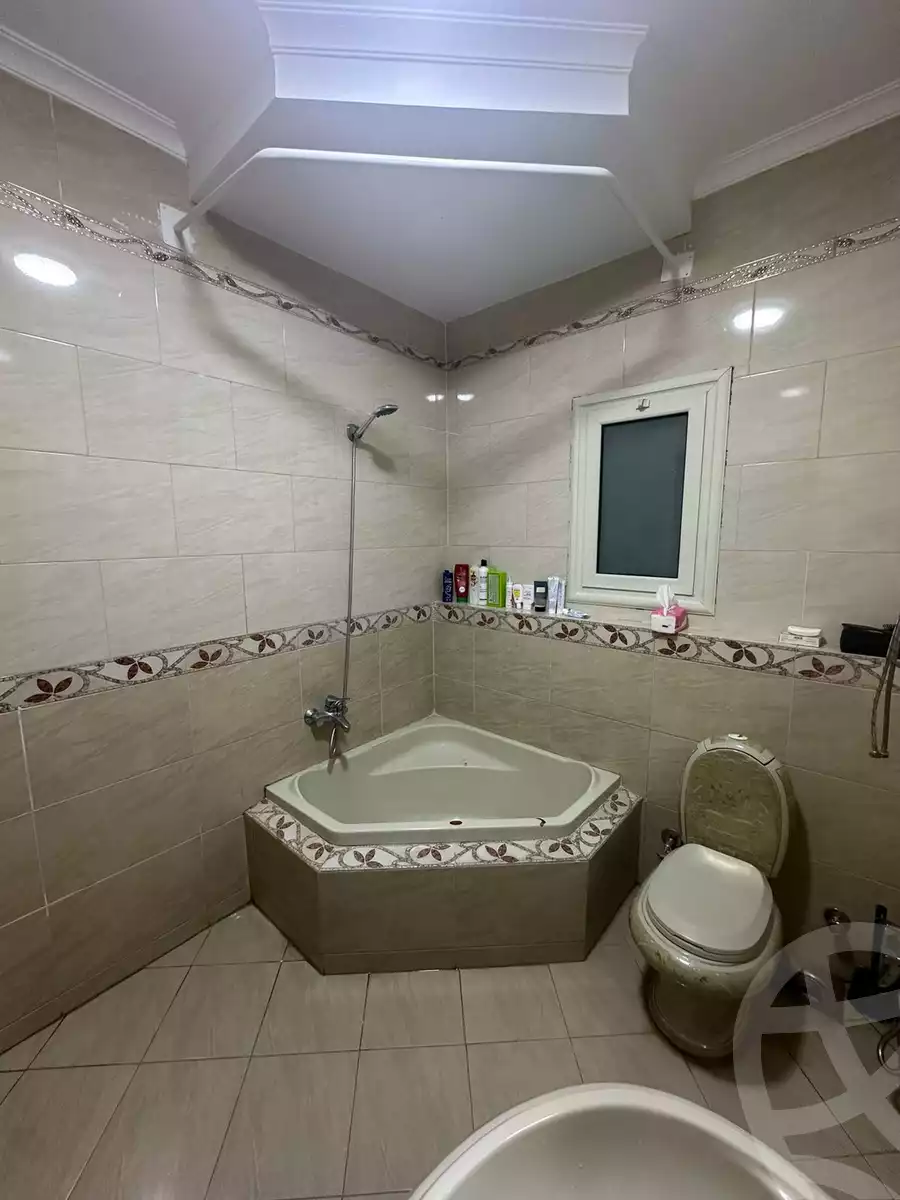 https://aqarmap.com.eg/en/listing/5984612-for-sale-cairo-el-maadi-tryq-msr-hlwn-lzr-y
