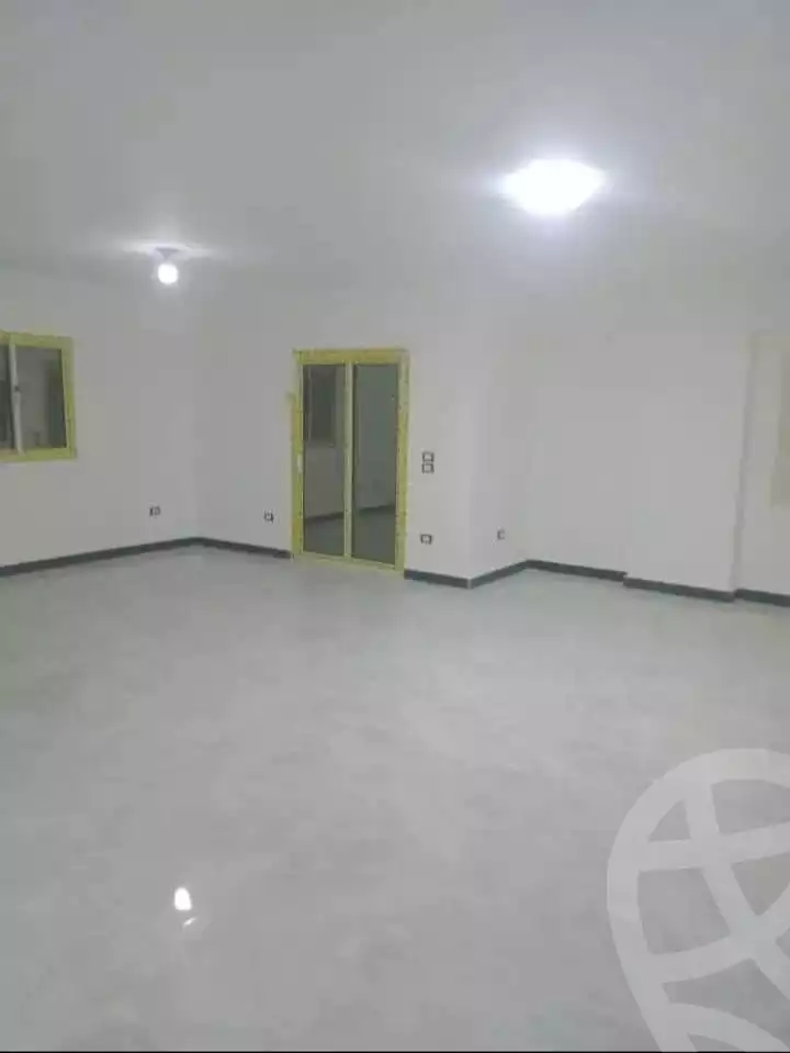 https://aqarmap.com.eg/en/listing/5985906-for-rent-cairo-mokattam-lhdb-l-ly
