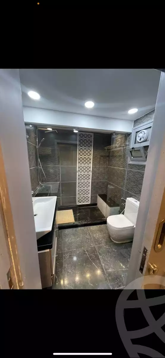 https://aqarmap.com.eg/en/listing/5986587-for-rent-cairo-nasr-city-1st-zone-ezz-el-din-taha-st