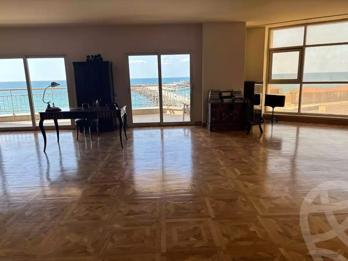 https://aqarmap.com.eg/en/listing/5956410-for-sale-alexandria-lauran-el-gaish-rd