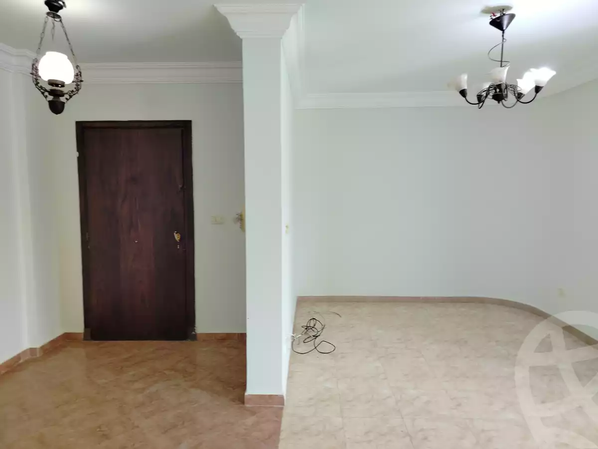https://aqarmap.com.eg/en/listing/5989024-for-rent-cairo-new-cairo-lrhb-city-phase-4-mostafa-el-nahaas-st