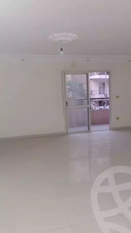 https://aqarmap.com.eg/en/listing/5989158-for-rent-cairo-mokattam-lhdb-l-ly-manteqt-ganob-s