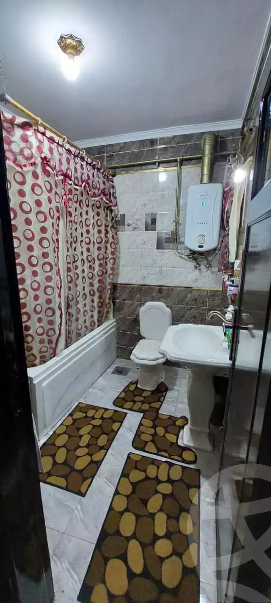 https://aqarmap.com.eg/ar/listing/5991544-for-sale-cairo-shoubra-jzyr-bdrn-al-masara-st