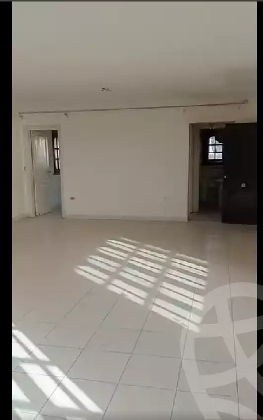 https://aqarmap.com.eg/en/listing/5991715-for-sale-cairo-mokattam-lhdb-l-ly