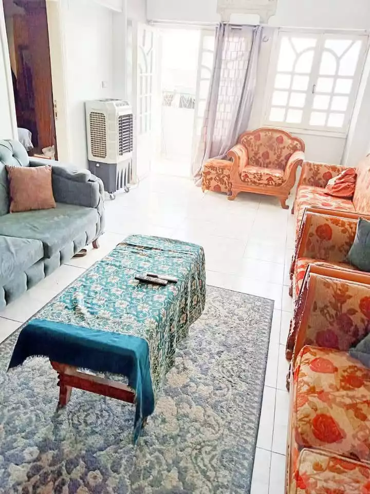 https://aqarmap.com.eg/en/listing/5991823-for-sale-cairo-helwan-helwan-el-sharkeya-abd-el-rahman-pasha-st