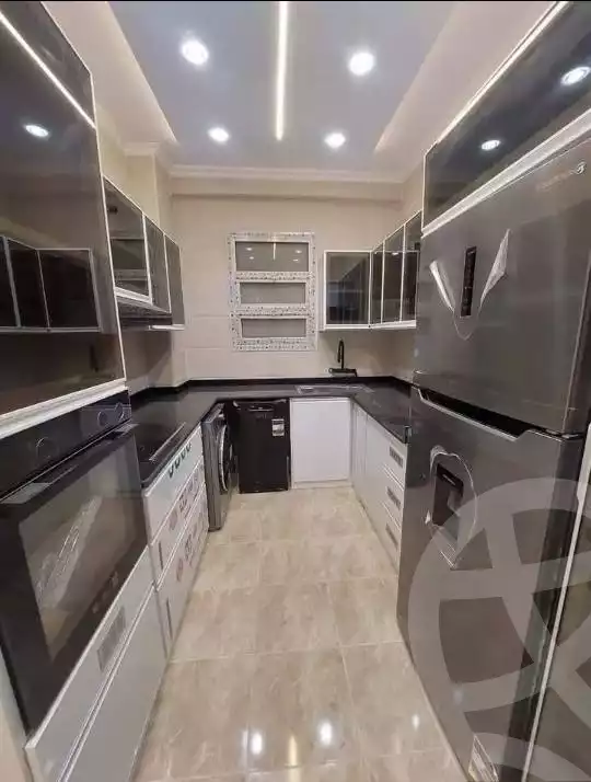 https://aqarmap.com.eg/en/listing/5993150-for-sale-cairo-mokattam-el-hadabah-el-wosta-compounds-vittoria-compound-seven-stars