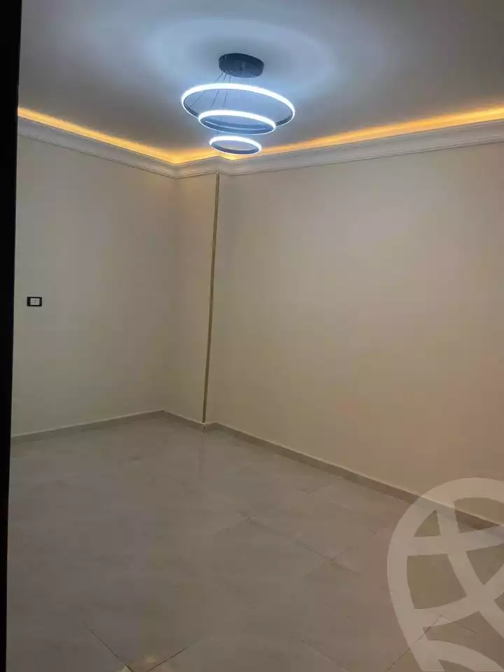 https://aqarmap.com.eg/en/listing/5993201-for-sale-cairo-ain-shams-ahmed-esmat-st