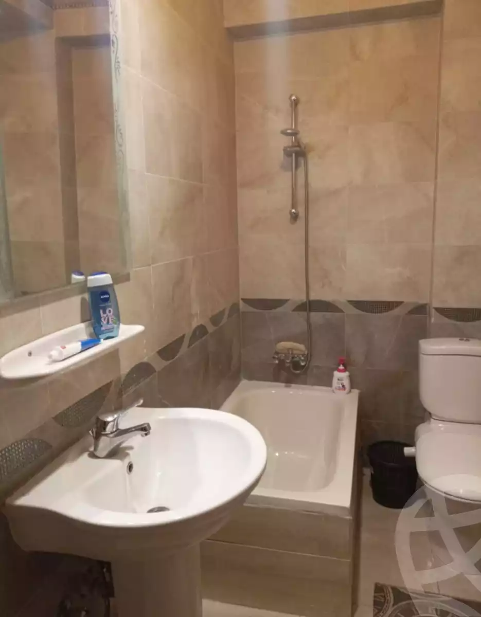 https://aqarmap.com.eg/en/listing/5993568-for-rent-cairo-new-cairo-90th-street-90th-between-cairo-festival-city-and-mountain-view-roundabout
