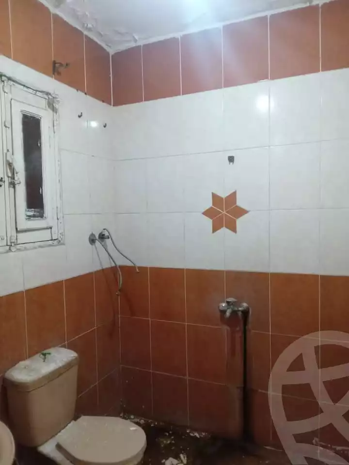 https://aqarmap.com.eg/en/listing/5993595-for-sale-qalyubia-el-khanka-arab-el-ayayda