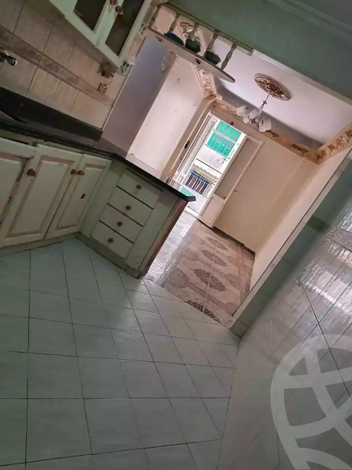 https://aqarmap.com.eg/ar/listing/5993747-for-sale-alexandria-moharram-bey-tryq-qn-lswys