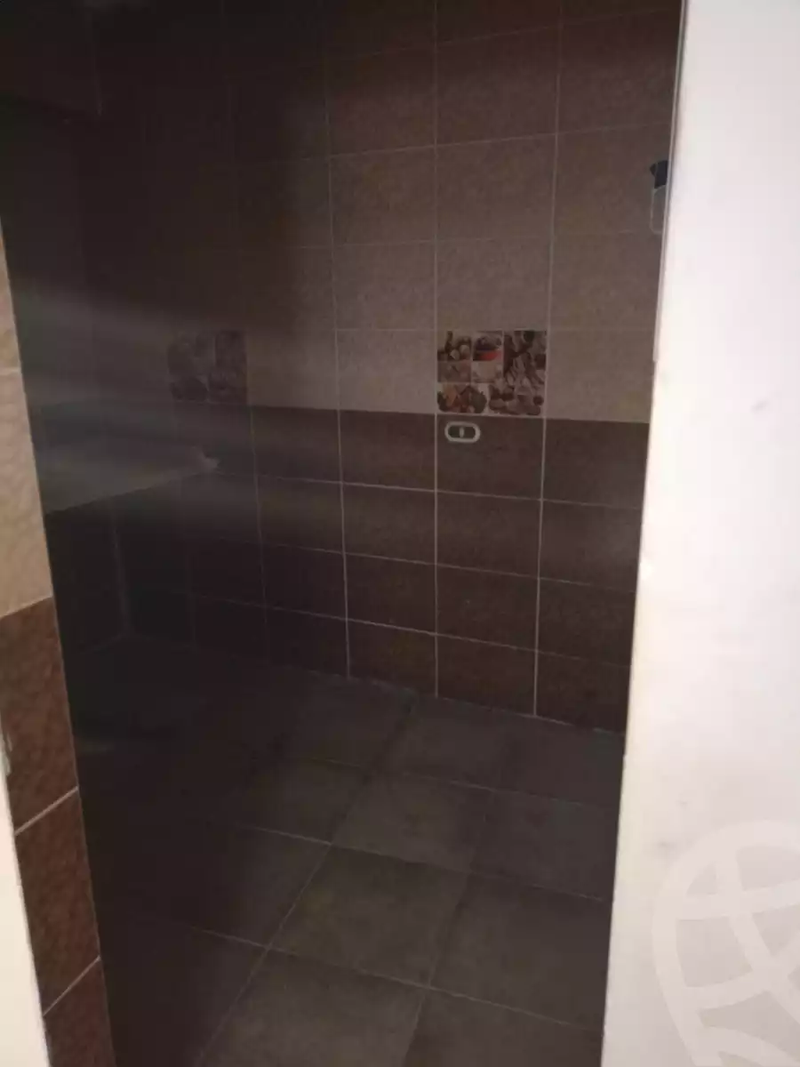 https://aqarmap.com.eg/ar/listing/5995450-for-sale-alexandria-l-jmy-lbytsh-el-zohour-st