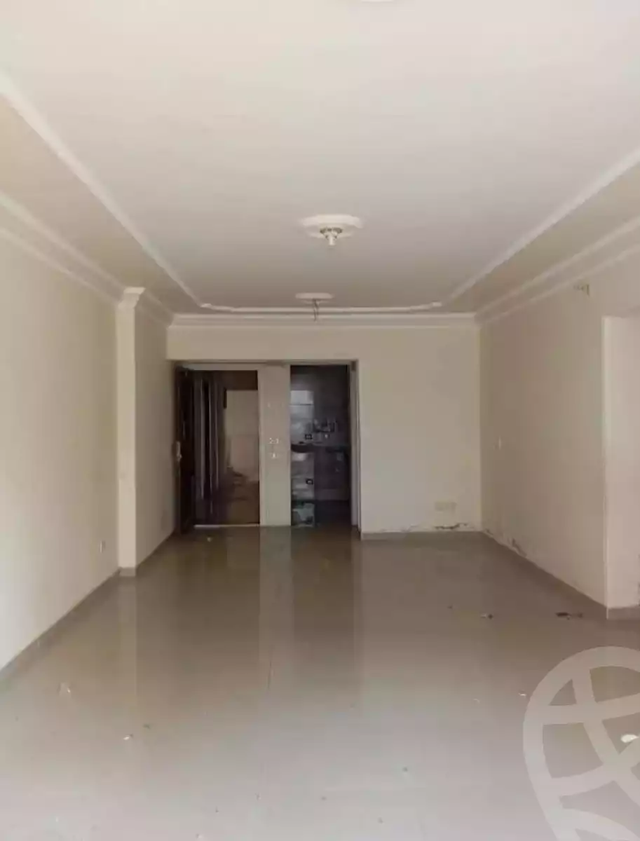 https://aqarmap.com.eg/en/listing/5996051-for-sale-alexandria-ganaklis-shr-mrtdy-bsh